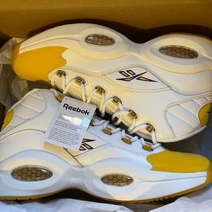 Used AI the answer yellow toe 10-10